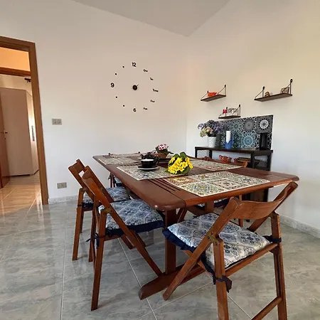 Lilly's House * Torre Santa Sabina